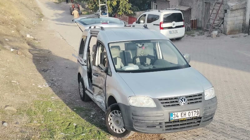 Kilis'te aniden bastıran dolu sokakları beyaza bürüdü: Gaziantep ve Diyarbakır'da sağanak uyarısı ne anlama ge