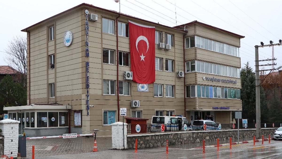 Kırıkkale'de Yahşihan Belediyesi'ne ikinci dalga: Başkan yardımcısı adına 1630 taşınmaz çıktı, evinde ise
