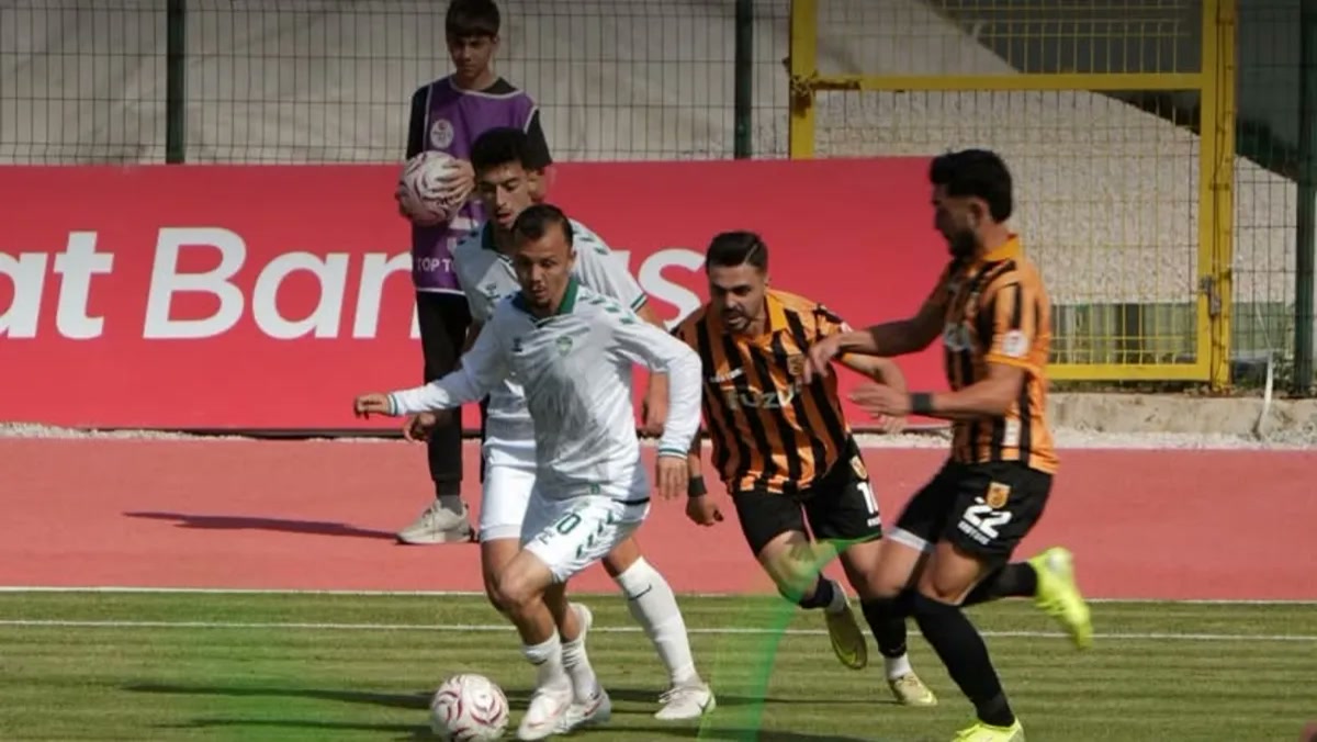 Kırklareli'nde iki penaltı kaçtı, 113. dakikada öyle bir şey oldu ki Bitlis'te ise 6 gol yağdı!