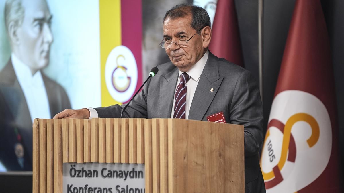 Kopenhag'da Galatasaray Başkanı Dursun Özbek 138 üyenin önüne çıktı: EFC yönetim kurulu oylamasından öyle bir 