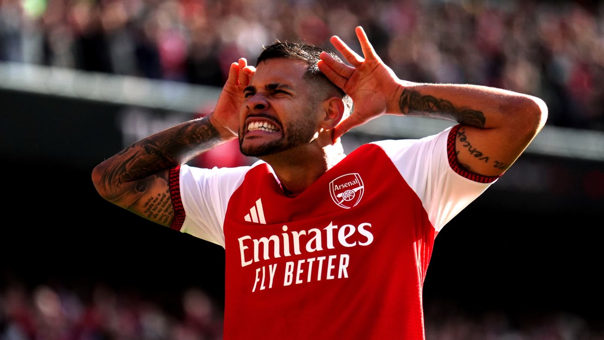 Londra'da Arsenal, Premier Lig'de Leeds'e 0-1 geriye düştü; Arteta oyuna Bruno Guimarães'i sürünce Emirates'te