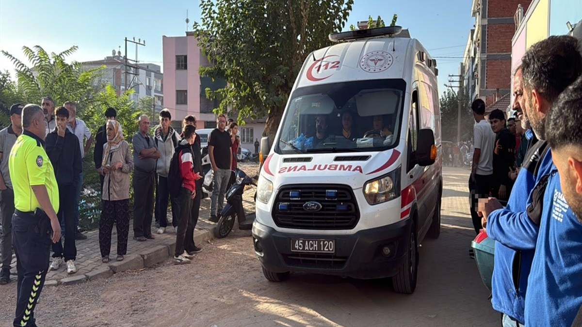 Manisa Turgutlu'da lise önünde silahlı saldırı: Tetiği çekenin sadece 15 yaşında olması kimseyi hazırlıklı yakalamadı...