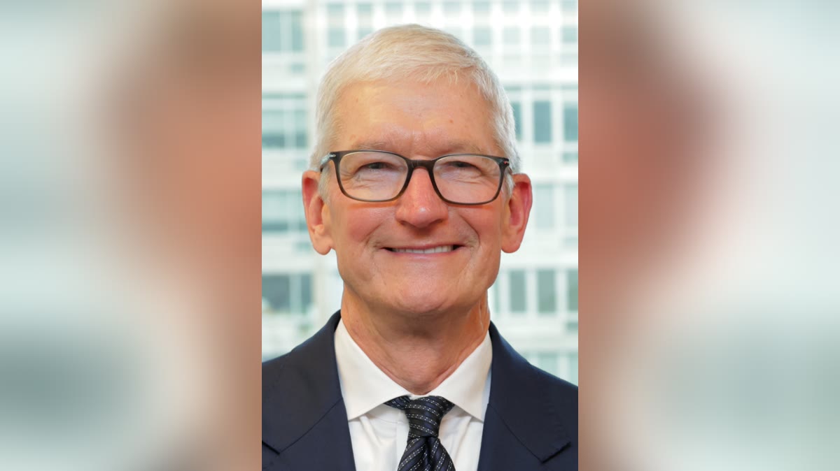 Apple CEO'su Tim Cook