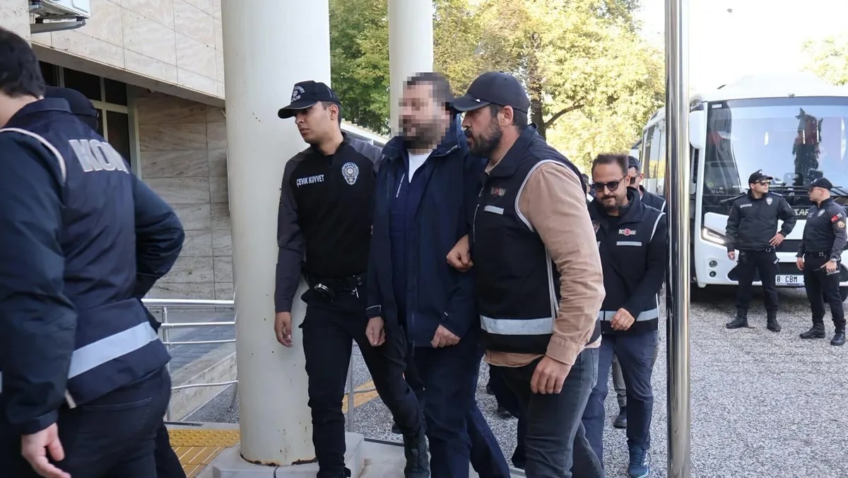 Muğla'da Milas Belediyesi'ne sahte ihale soruşturması: Fevzi Topuz ve oğlu adliyede, 2,5 milyarlık dosyada ne
