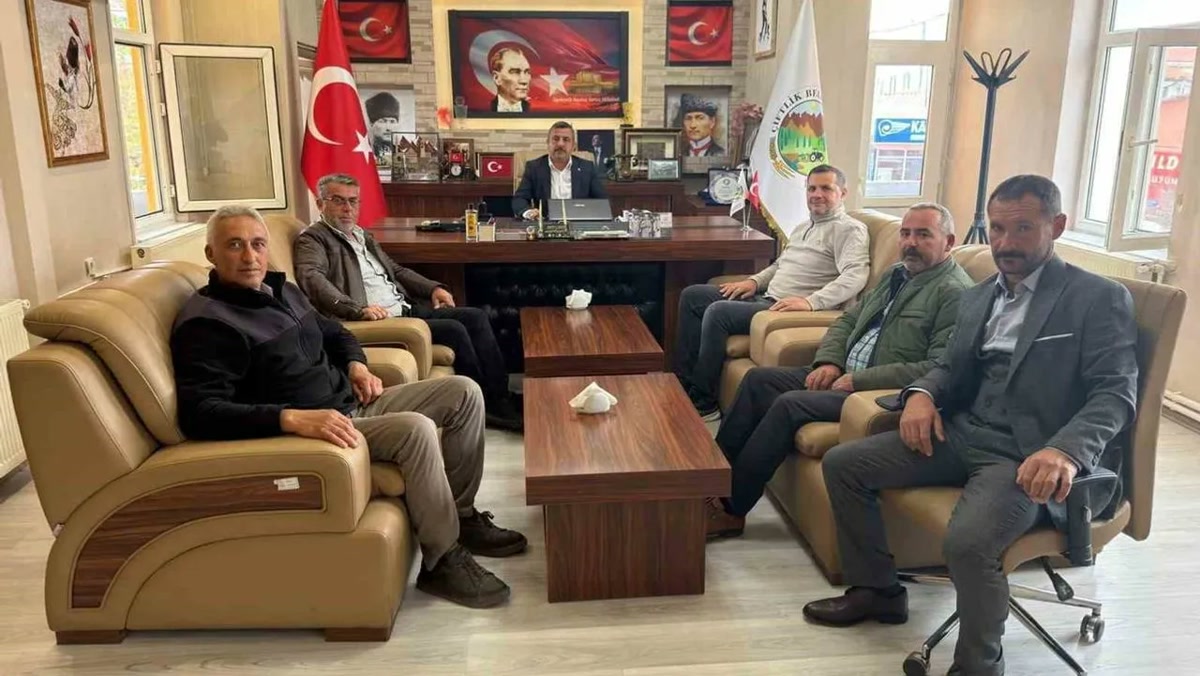 Niğde'de Çiftlik Belediye Başkanı Arif Çakıl CHP'den ayrıldı: gerekçesi parti içindeki yönetim anlayışı, peki