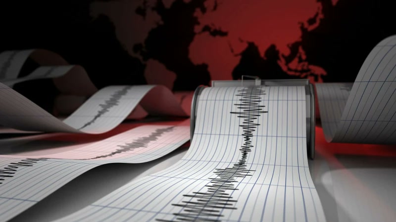 Panama'da 7,7'lik deprem Pasifik kıyısında tsunami alarmı verdirdi, Penonomé'de bir okulda ise