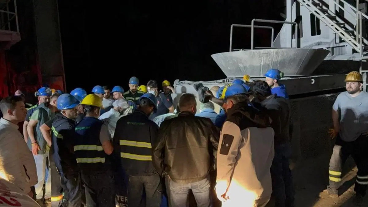 Samsun Tekkeköy'de su kuyusunda ölen 3 işçinin bilirkişi raporunda hangi eksikler tek tek yazıldı?