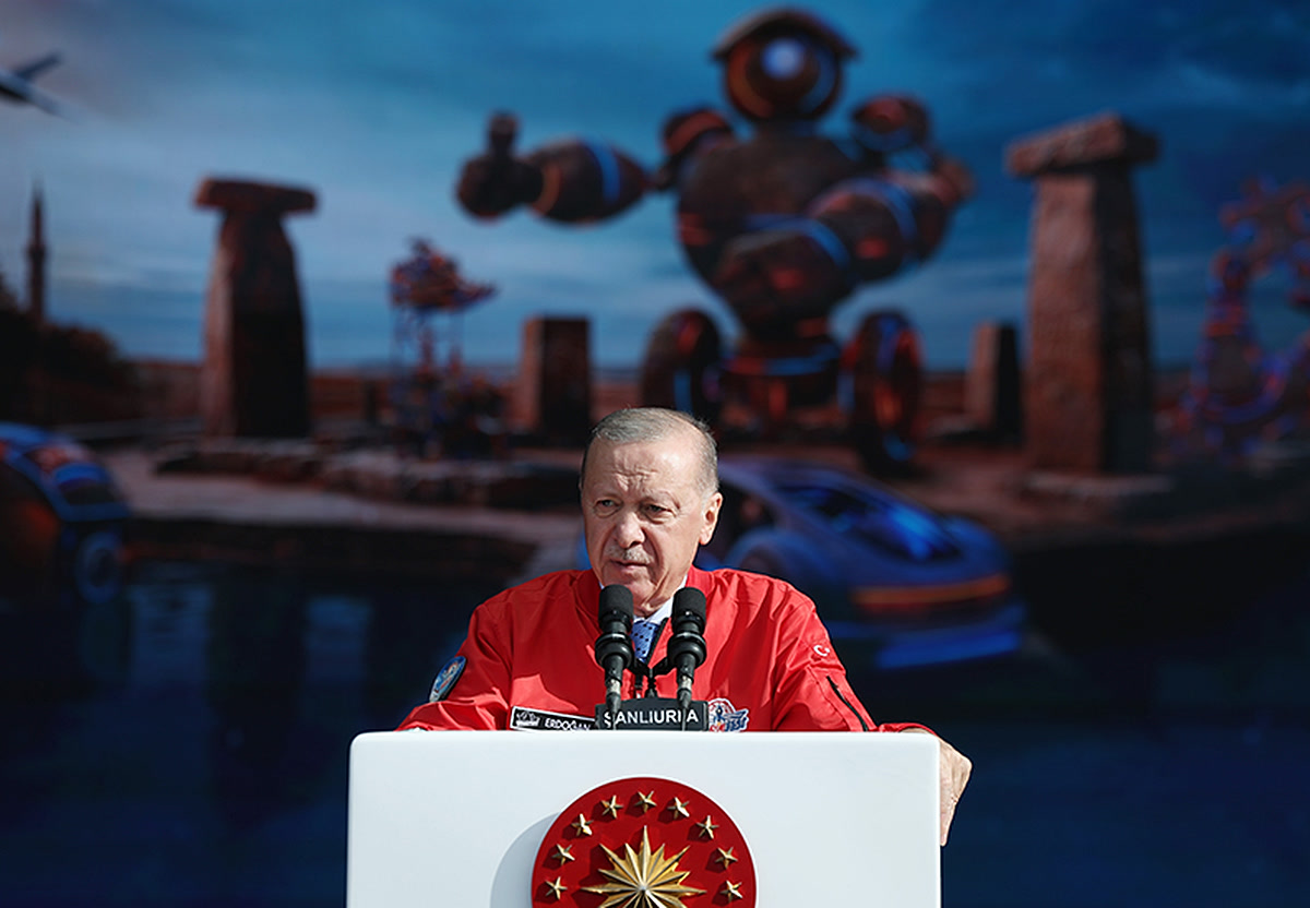 Cumhurbaşkanı Erdoğan TEKNOFEST Güneydoğu kürsüsünde