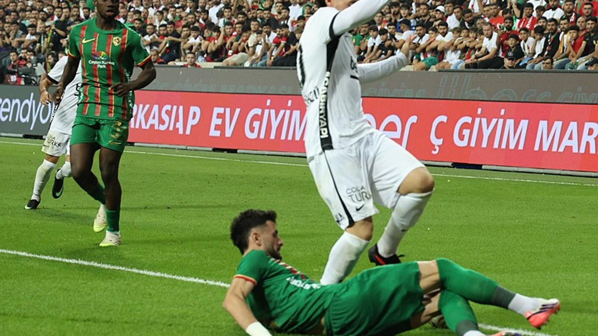 Serdal Adalı ne dedi? Beşiktaş başkanından MHK'ye resti: