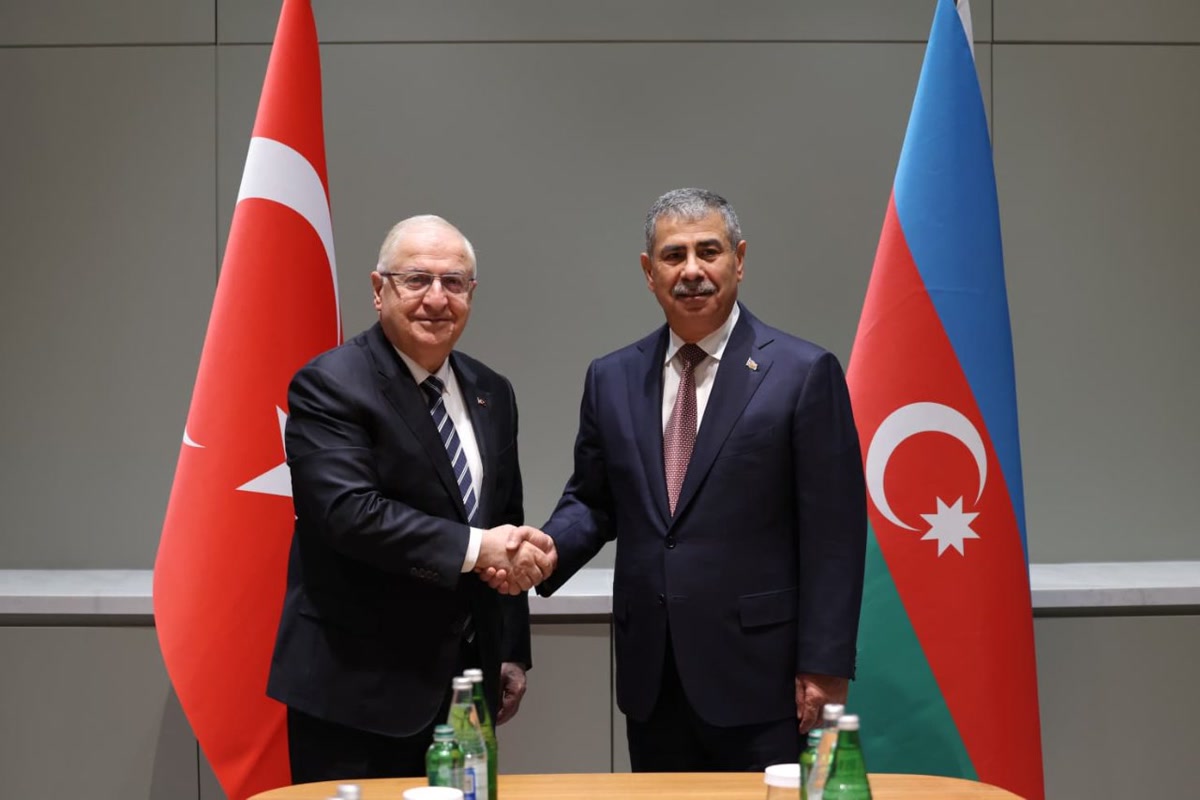 Şuşa'da Azerbaycan ve Gürcistan'la üçlü masaya oturan Yaşar Güler, Kafkasya için öyle bir cümle kurdu ki