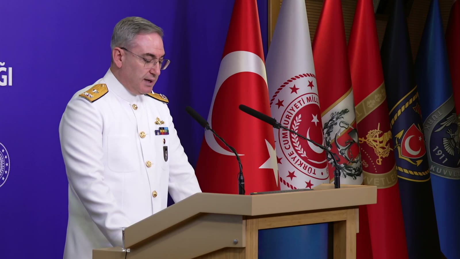 MSB Sözcüsü Tuğamiral Zeki Aktürk haftalık basın bilgilendirme toplantısında