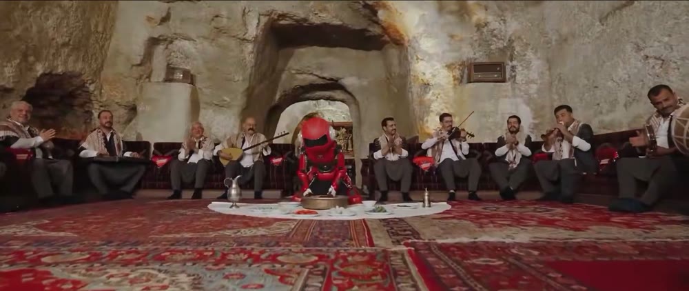 Şanlıurfa sıra gecesi — TEKNOFEST Güneydoğu tanıtım filminden kare