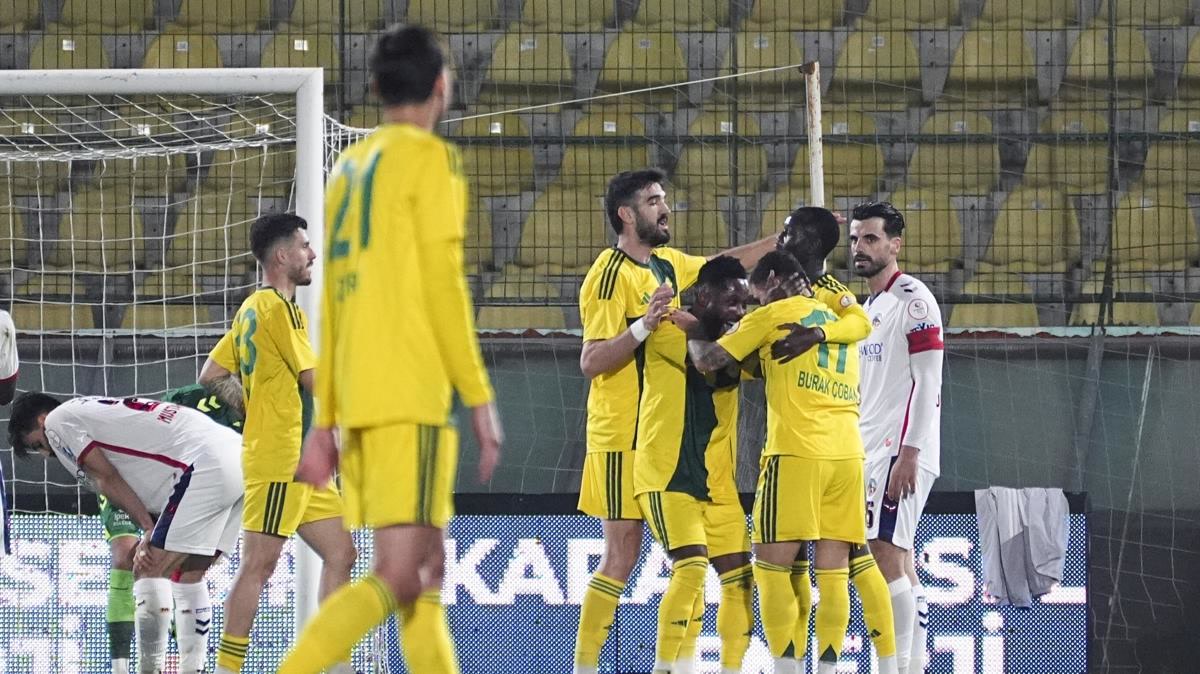 Trendyol 1. Lig sonuçları belli oldu: Bursaspor'un formda golcüsü yine konuştu, lider artık bir puan uzakta mı