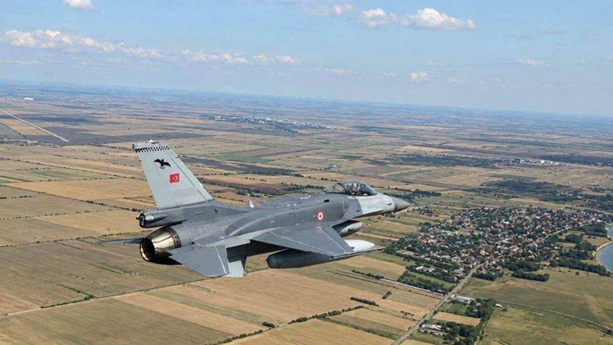 Türk F-16'ları Romanya'da Ne Yapıyor? Burebista-2026 Tatbikatının Bitmesine 4 Gün Kaldı