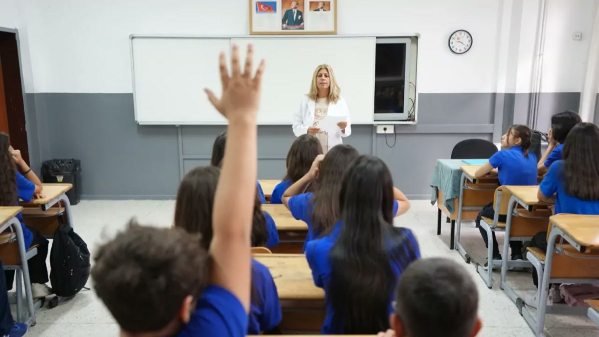 Türkiye'de örgün eğitim istatistikleri açıklandı: 17,7 milyon öğrenci, 1,2 milyon öğretmen ortaokul sınıfında