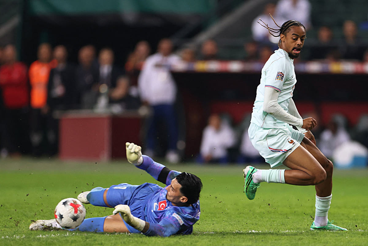 Mbappe gol sevinci / sakatlık anı