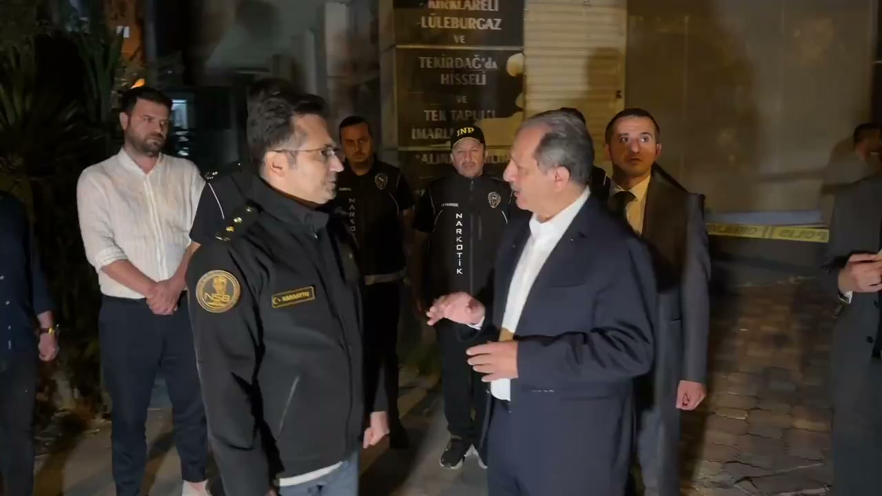 İstanbul Emniyet Müdürü Selami Yıldız baskın yapılan adreste